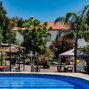 https://nido-aguila-blanca.es-andalucia.com